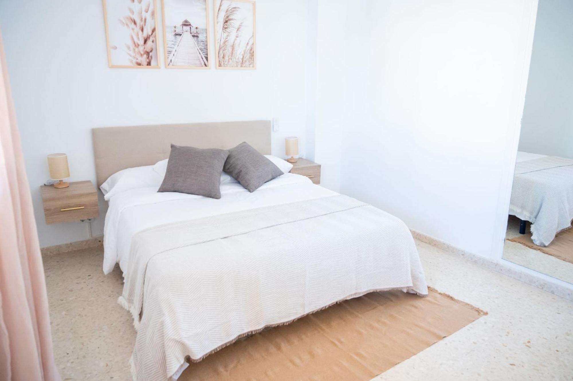 My Dream & Town Apartment