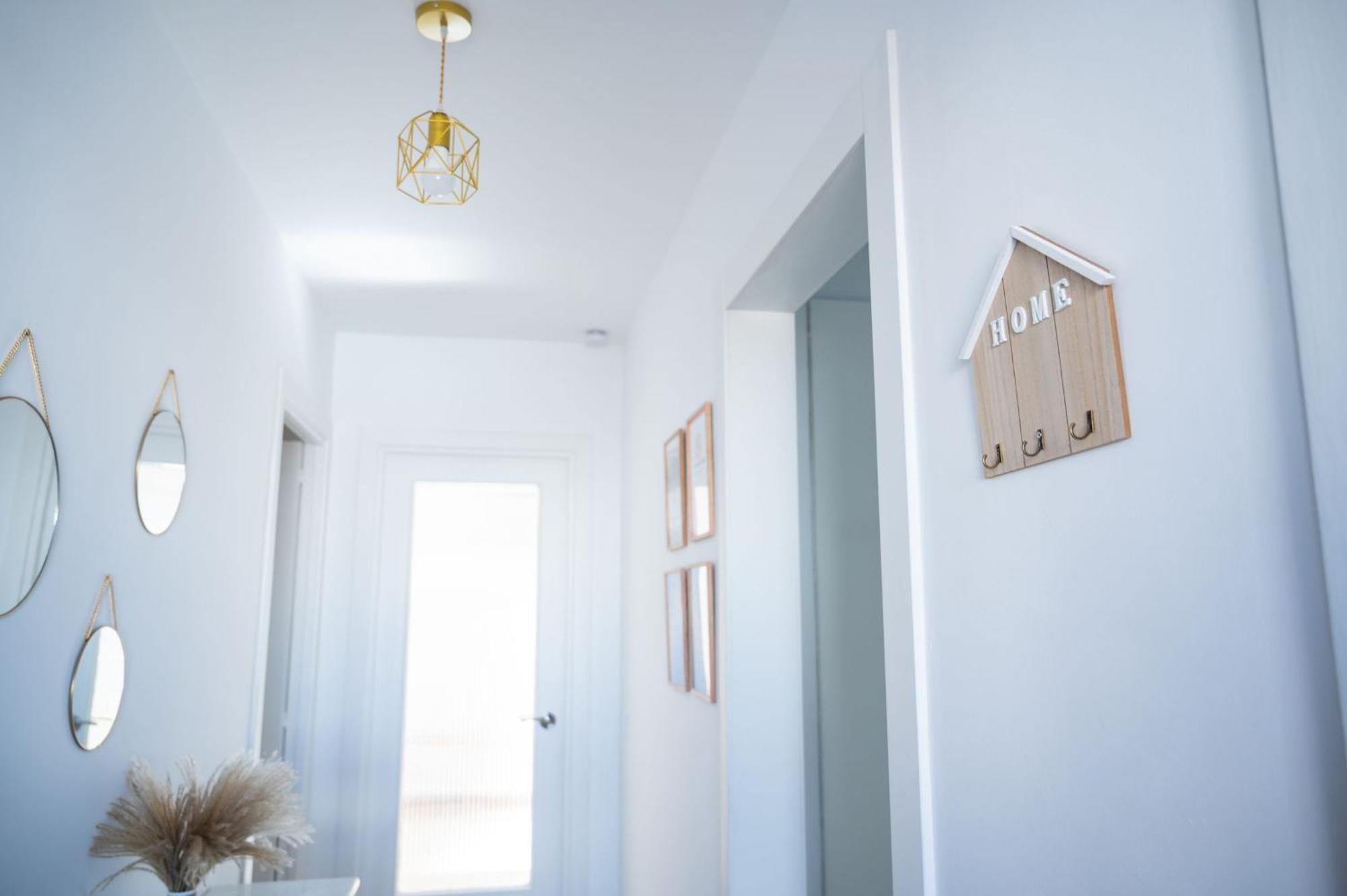 My Dream & Town Apartment *